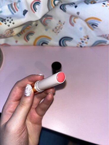 Charlotte Tilbury Crystal Happikiss Lipstick Balm