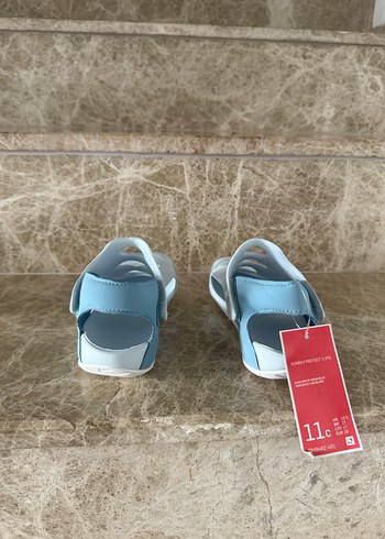 28 Beden gri Renk Nike erkek çocuk sandalet