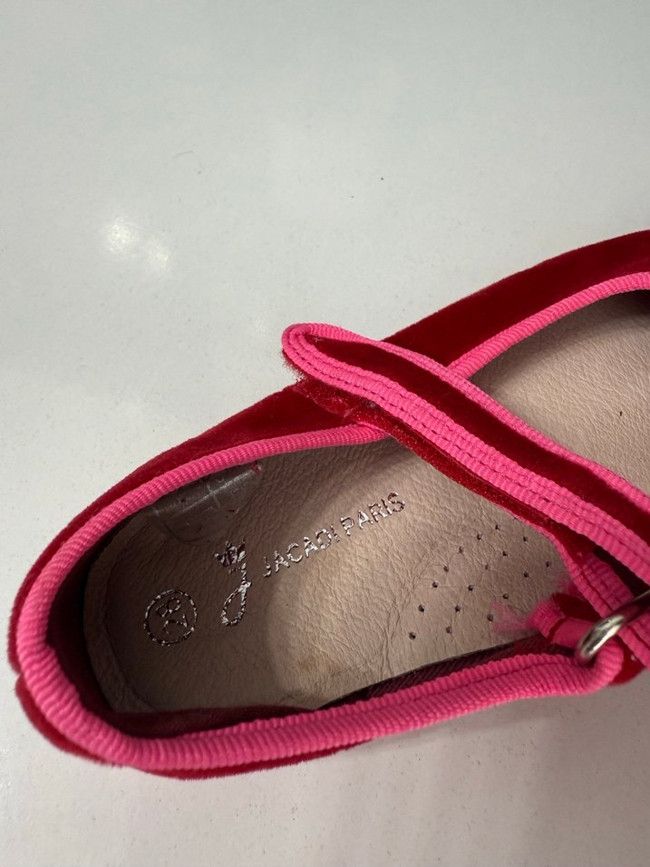 Jakadı Paris kız babet - Görsel 4