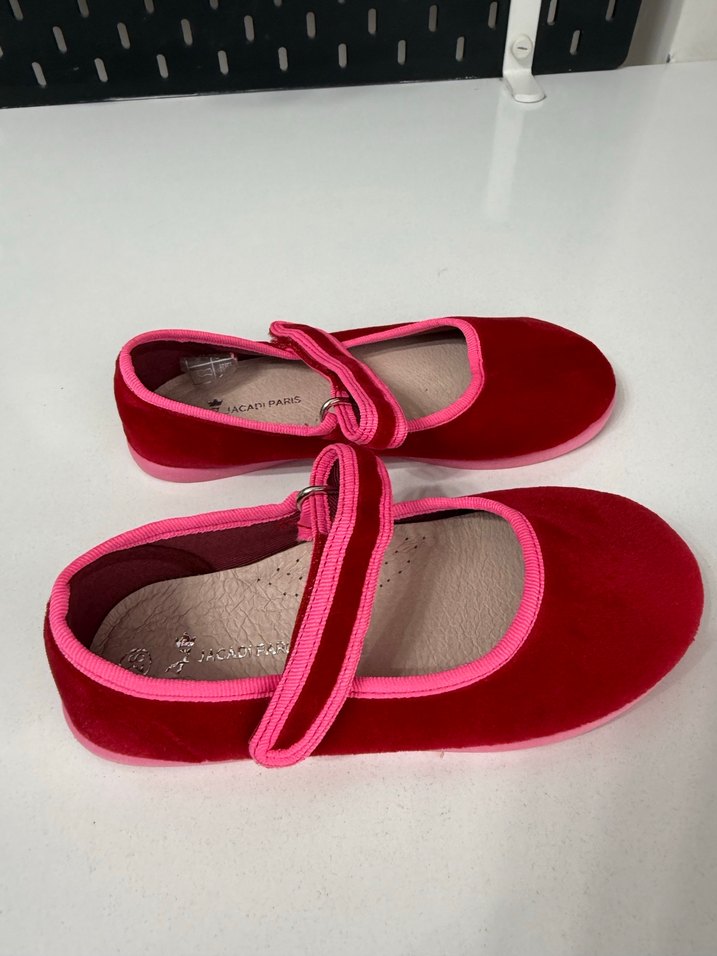 Jakadı Paris kız babet - Görsel 2