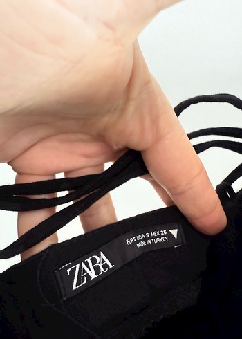 Siyah V Yaka Drapeli Mini Elbise - Görsel 3