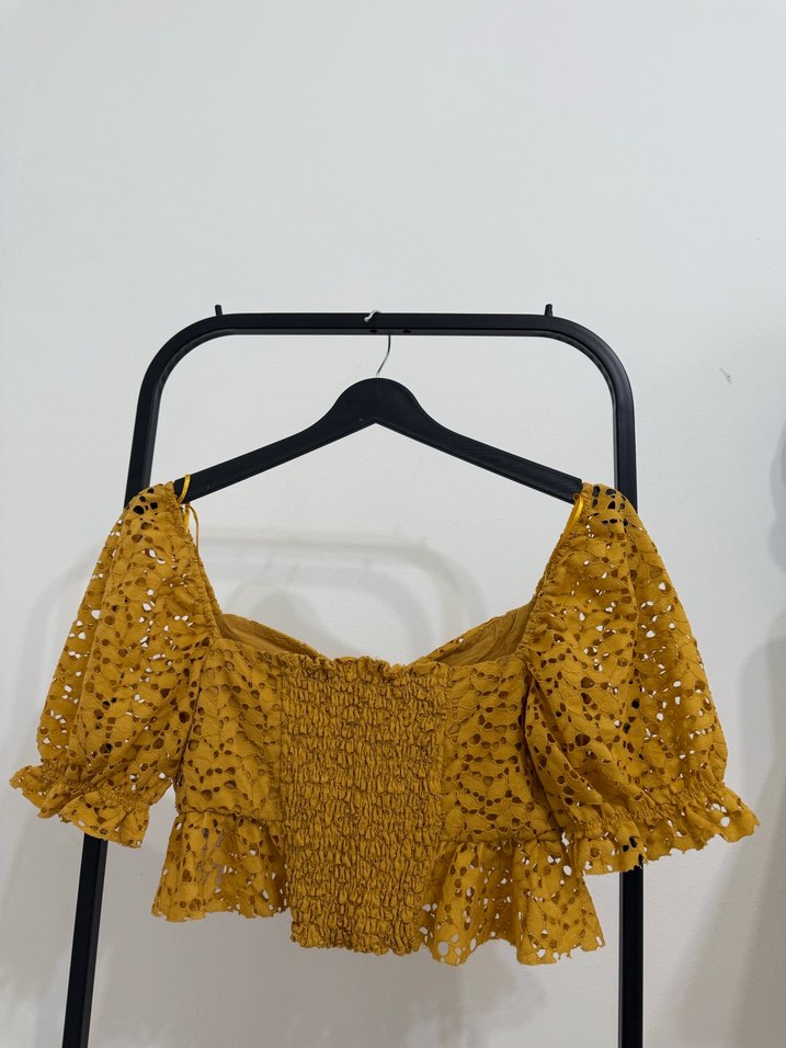 Sarı İşlemeli Dantelli Bohem Mini Bluz - Görsel 3
