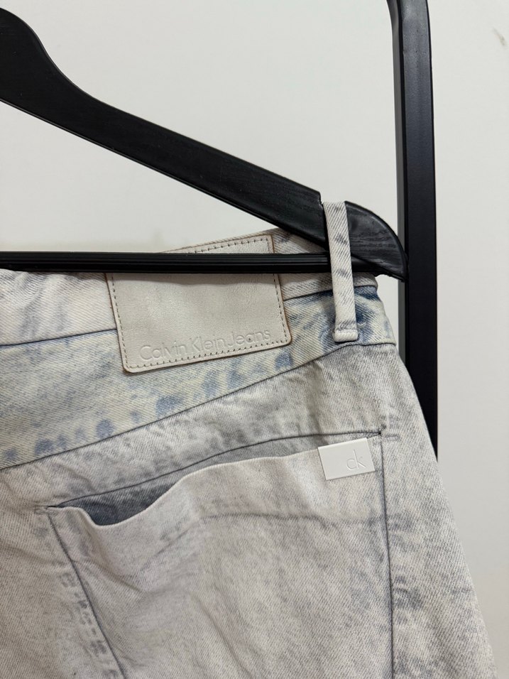 Gri Batik Desenli Bol Kesim Jean - Görsel 3