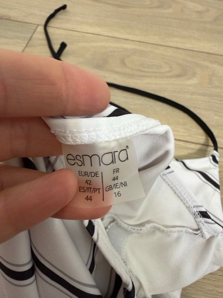 Çizgili Beyaz İnce Askılı Kadın Mayo - Görsel 3