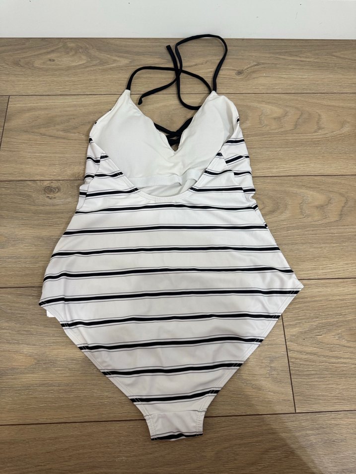 Çizgili Beyaz İnce Askılı Kadın Mayo - Görsel 2