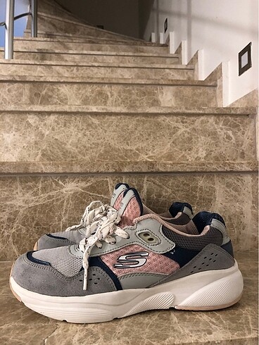 38 Beden Skechers kadin ayakkabı