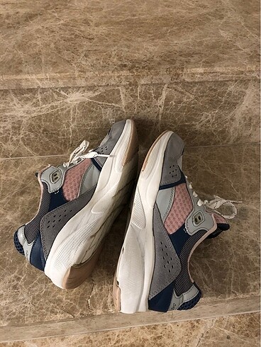 38 Beden gri Renk Skechers kadin ayakkabı