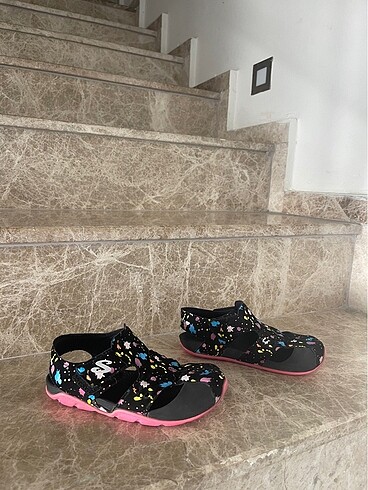 Skechers kiz sandalet