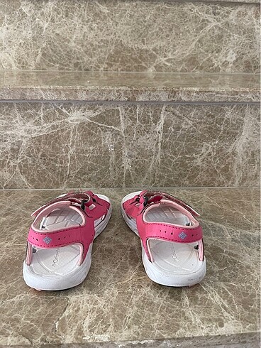 27 Beden pembe Renk Columbia kiz sandalet