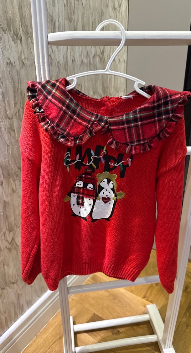 Kız Çocuk Kırmızı Nakışlı Triko Kazak - Görsel 2