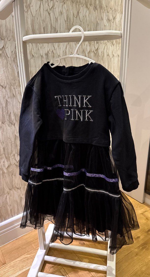 Kız Çocuk Siyah Uzun Kollu Fırfırlı Elbise - Görsel 4