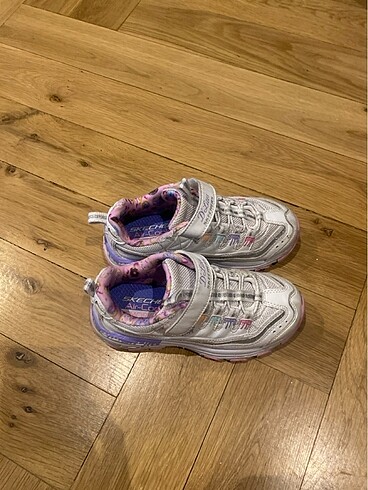 Skechers 28 numara kız çocuk ayakkabı