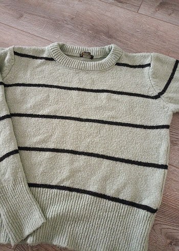 Gri Çizgili Kadın Örgü Kazak - Görsel 4