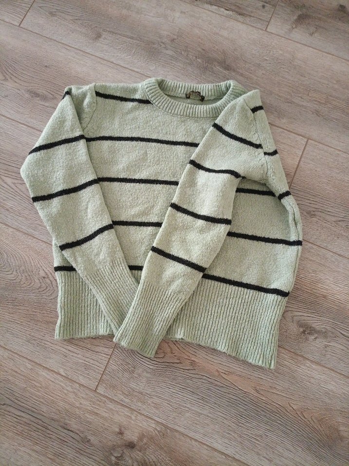 Gri Çizgili Kadın Örgü Kazak - Görsel 5