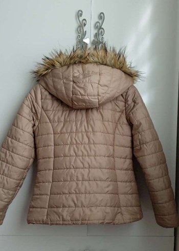 LC Waikiki Kürk Detaylı Bej Kadın Kışlık Mont