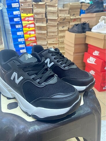 New Balance Ayakkabı