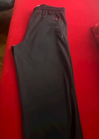 Fermuarlı Siyah  Eşofman - Görsel 3