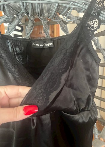 Siyah Saten Dantel Defaylı Bluz - Görsel 7