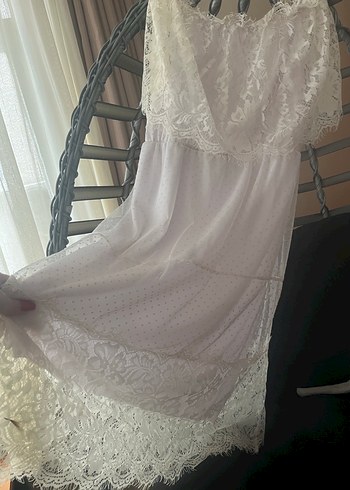 Dantel Detaylı Beyaz ve Ekru Bohem Elbise - Görsel 6