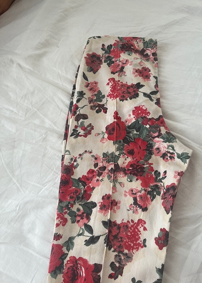 Çiçek desenli yazlık strech pantolon - Görsel 4