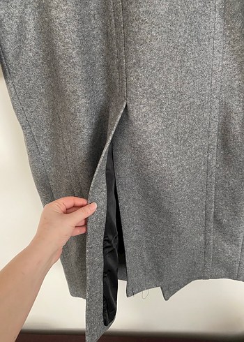 Etiketli Pull&bear kaşe kaban - Görsel 7