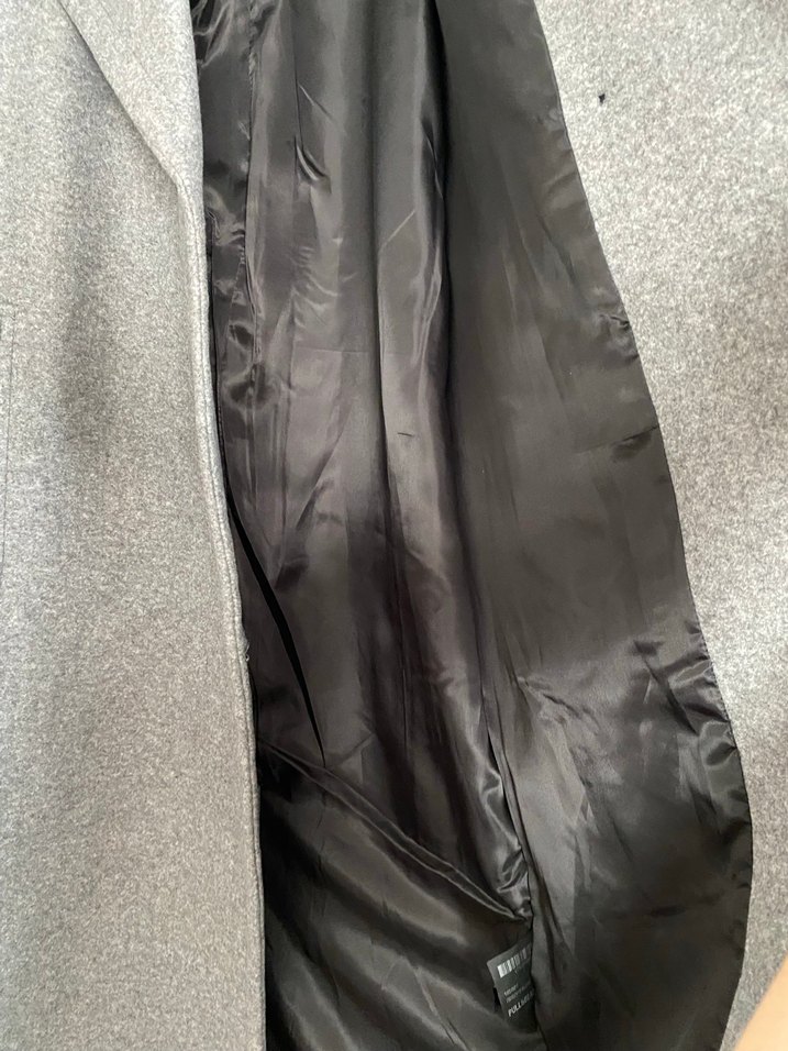 Etiketli Pull&bear kaşe kaban - Görsel 5