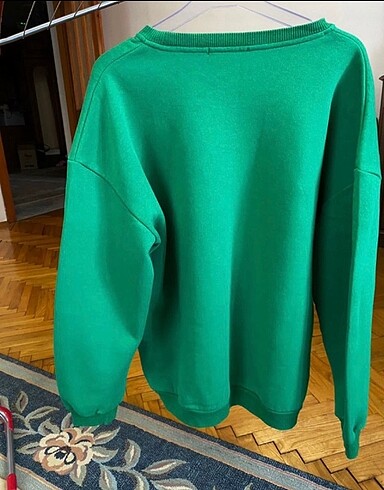 m Beden Yeşil sweatshirt