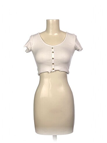 Addax T-shirt %70 İndirimli.