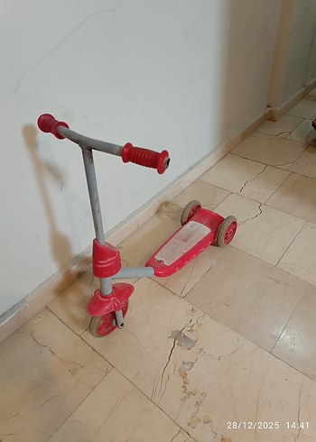 Renkli Pembe Çocuk Scooter - Görsel 2