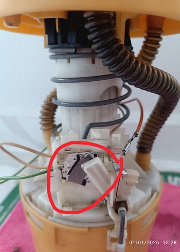 Volvo S40 1.6d 2007 şamandıra - Görsel 2