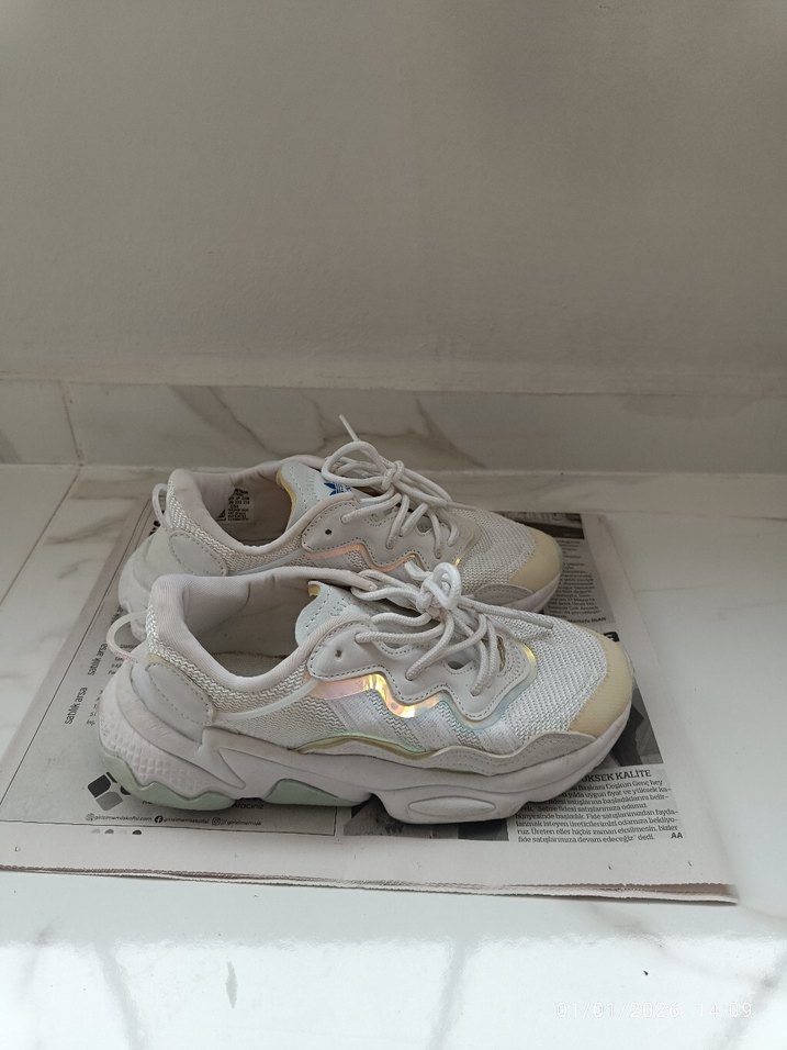 Beyaz Bağcıklı Kadın Spor Ayakkabı - Görsel 2