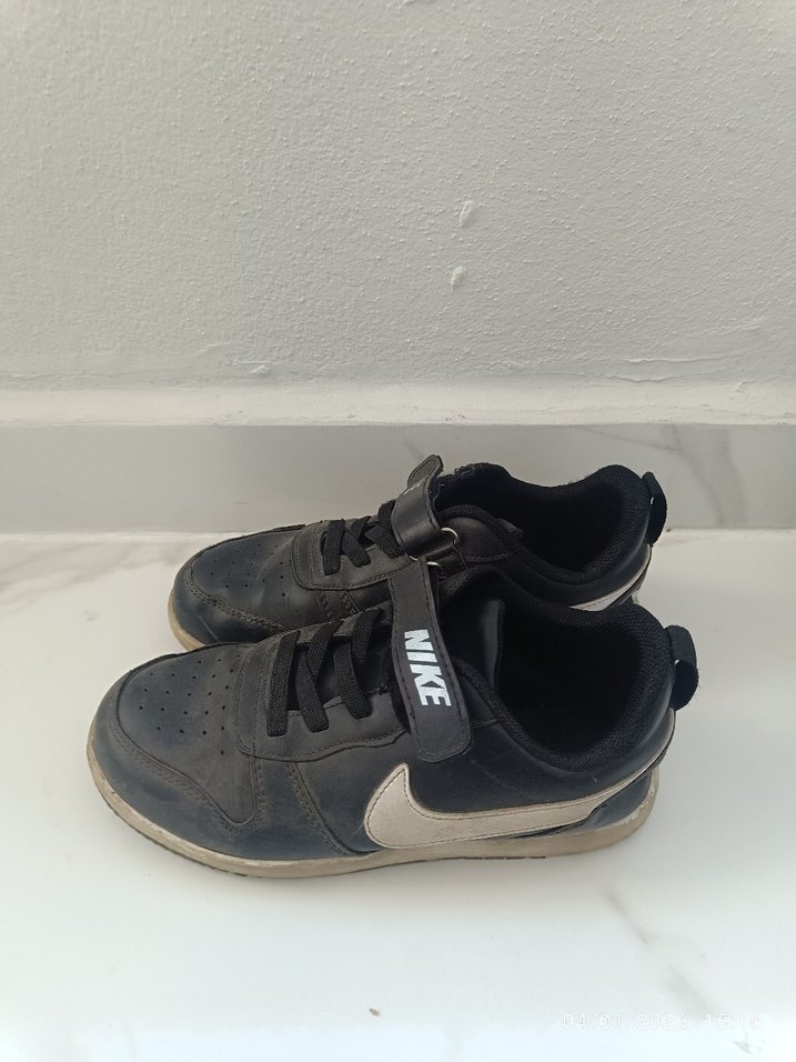 NIKE Erkek Çocuk Siyah Spor Ayakkabı - Görsel 3