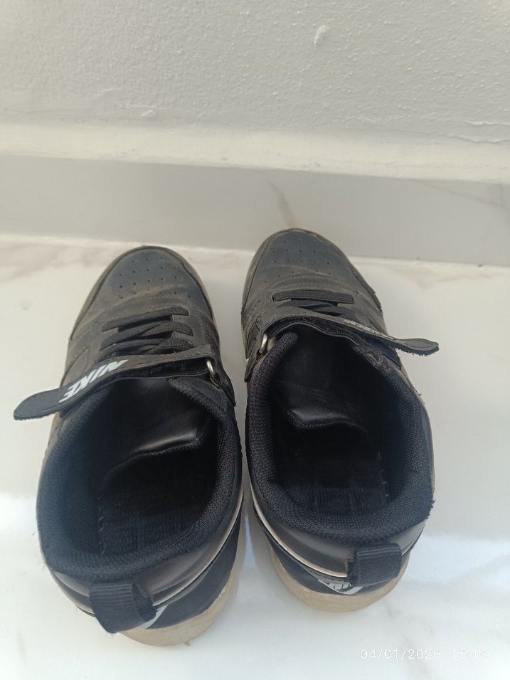 NIKE Erkek Çocuk Siyah Spor Ayakkabı - Görsel 4