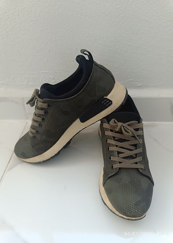 Kamuflaj Desenli kadın Spor Ayakkabı - Görsel 2