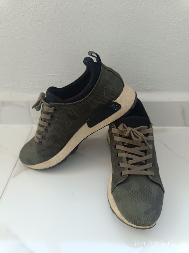 Kamuflaj Desenli kadın Spor Ayakkabı - Görsel 2