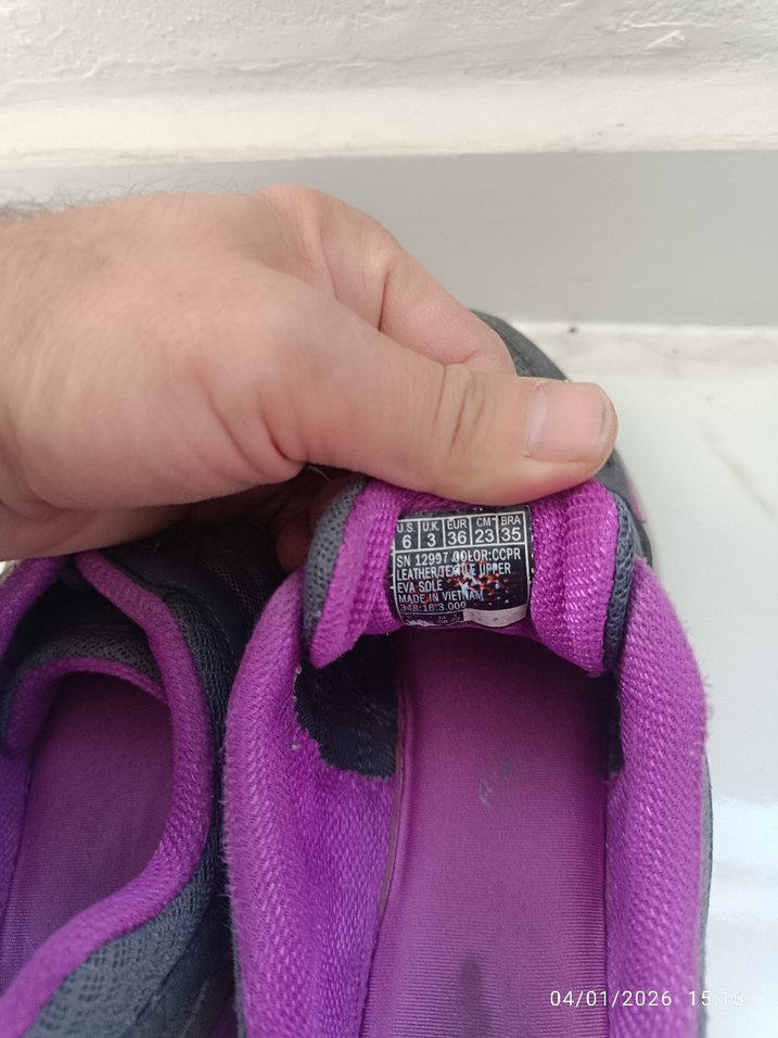 Mor Detaylı Gri Kadın Spor Ayakkabı - Görsel 5