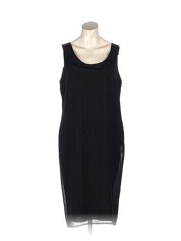 PreLoved Kısa Elbise %70 İndirimli.