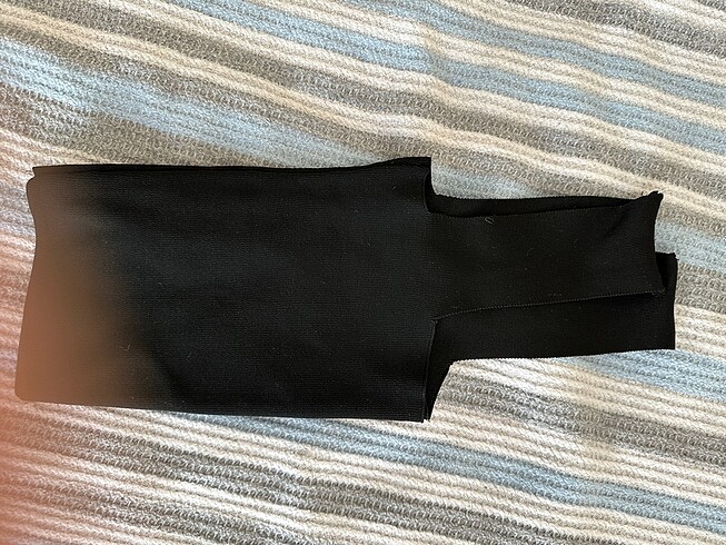 Diğer Siyah crop