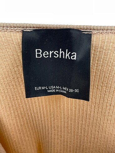 m Beden ten rengi Renk Bershka Mini Elbise %70 İndirimli.
