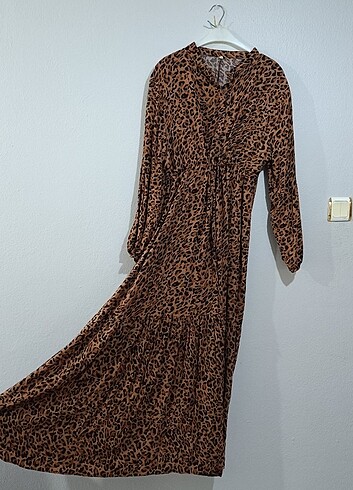 Leopar desenli viskon elbise 