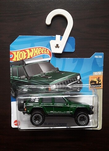 HOT WHEELS JEEP ORJİNAL 