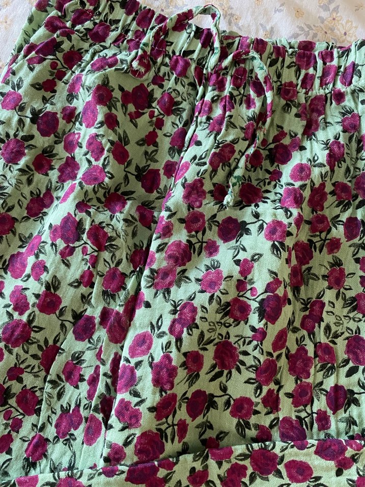 Çiçek Desenli Bol Kesim Kadın Kumaş Pantolon - Görsel 2