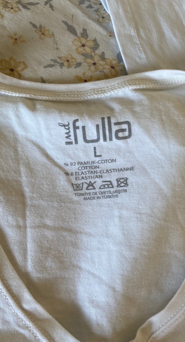 Beyaz Kısa Kollu tişört - Görsel 3