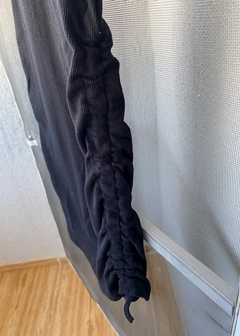 Siyah Kısa Kollu Midi Triko Elbise - Görsel 3