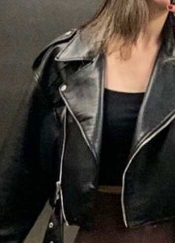 m Beden Zara Crop Biker Deri Ceket