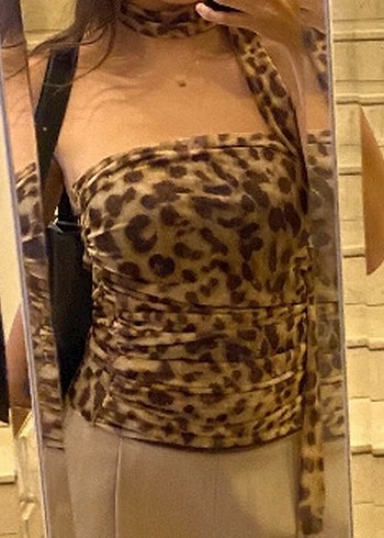 m Beden zara leopar desenli boyundan baglamali crop