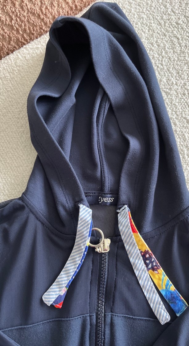 Nakışlı Mavi Kapüşonlu Fermuarlı Sweatshirt - Görsel 3