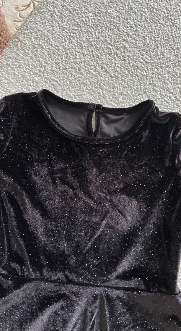 Kız Çocuk Siyah Süet Parlak Uzun Kollu Elbise - Görsel 2