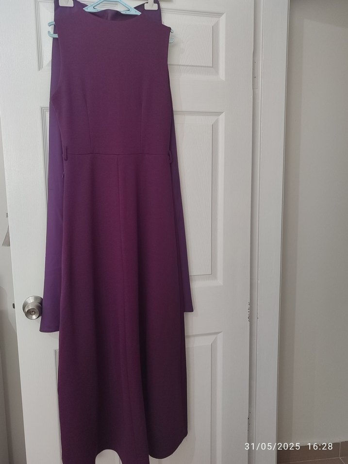 Diger Mor Uzun V Yaka Drapeli Elbise - Görsel 3