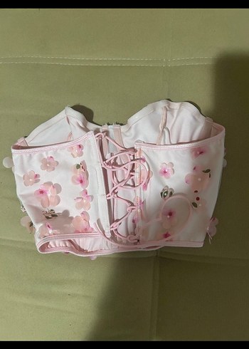Koton Pembe Çiçekli Dantel Detaylı Straplez Büstiyer